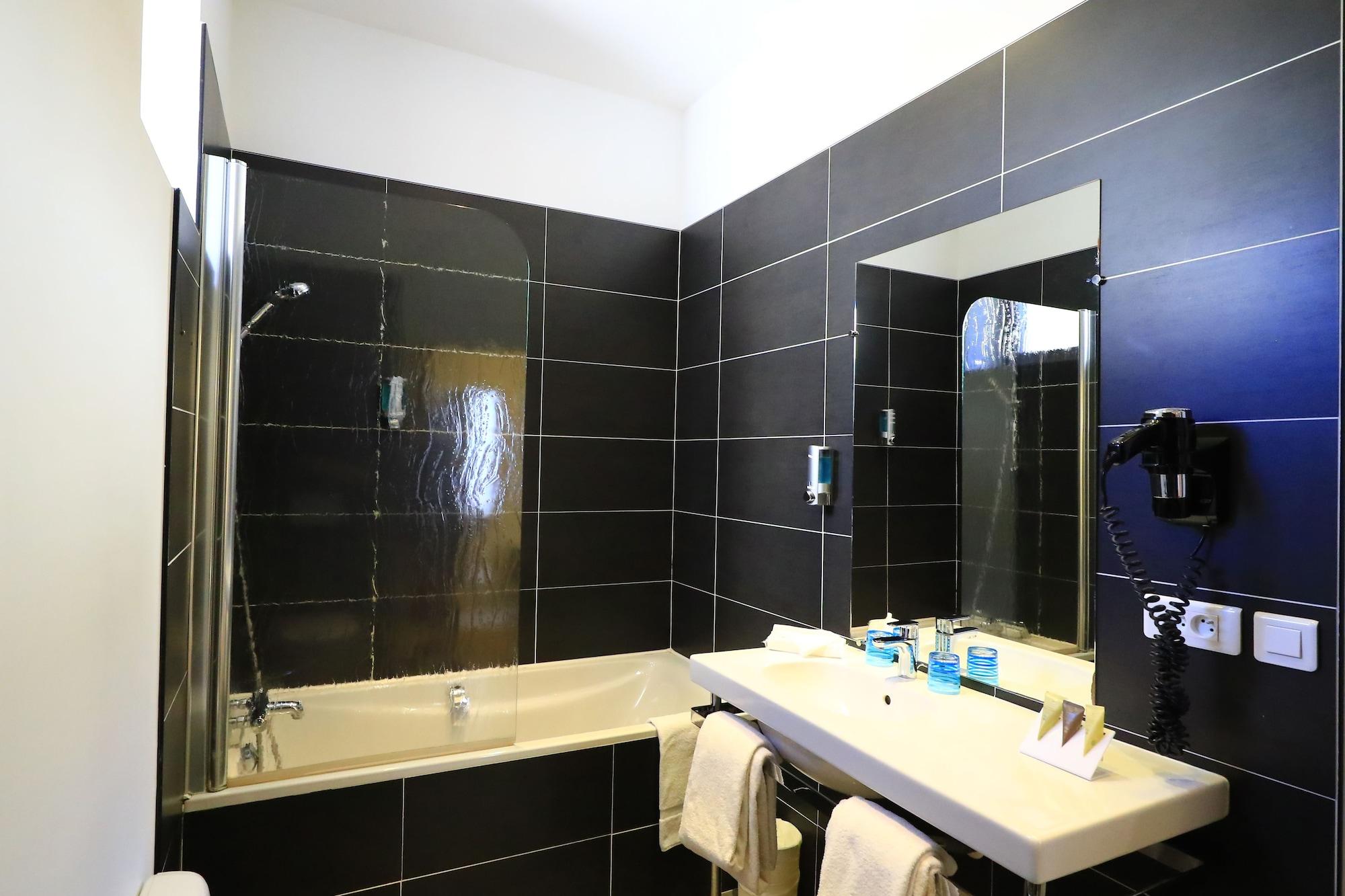 Hotel Le Renoir Sarlat-la-Caneda Εξωτερικό φωτογραφία