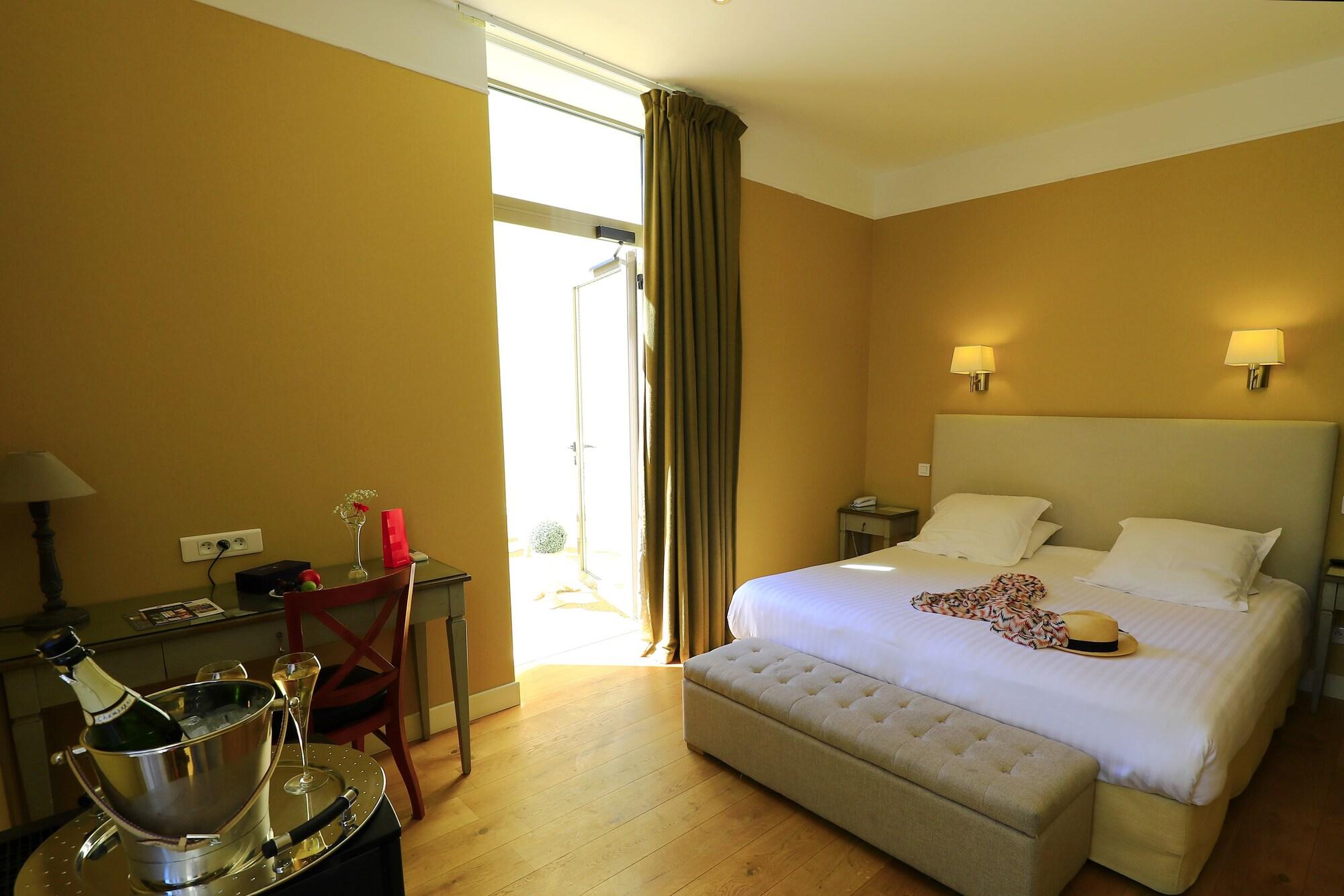 Hotel Le Renoir Sarlat-la-Caneda Εξωτερικό φωτογραφία